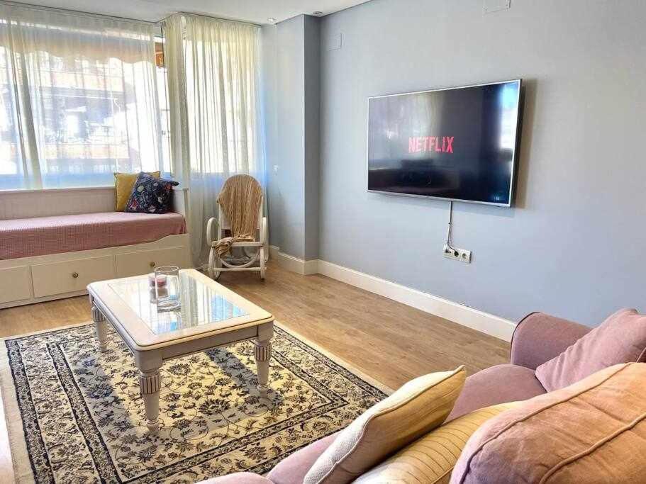 Torrelegancia By Solymar Holiday Torre Del Mar Zewnętrze zdjęcie